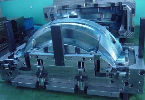 深圳塑膠模具廠，模具維護(hù)中的常見問題解決方法